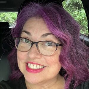 Meet your Posher, Amantha